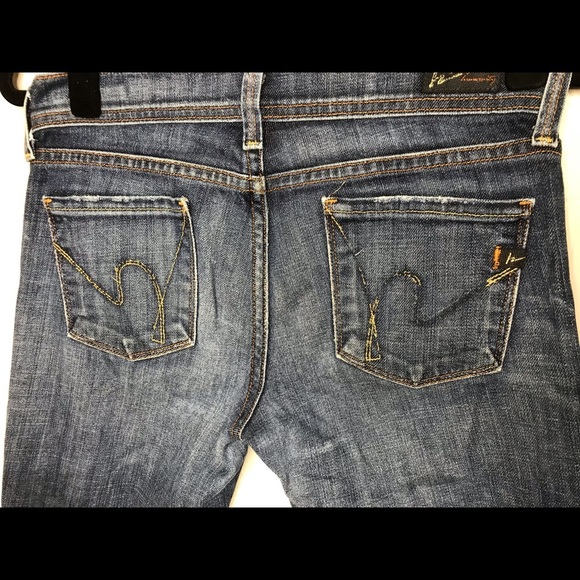 Citizens of Humanity Ingrid distressed shorts 26 - Picture 5 of 9